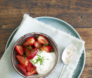Liqueur Strawberries with Vanilla Yoghurt